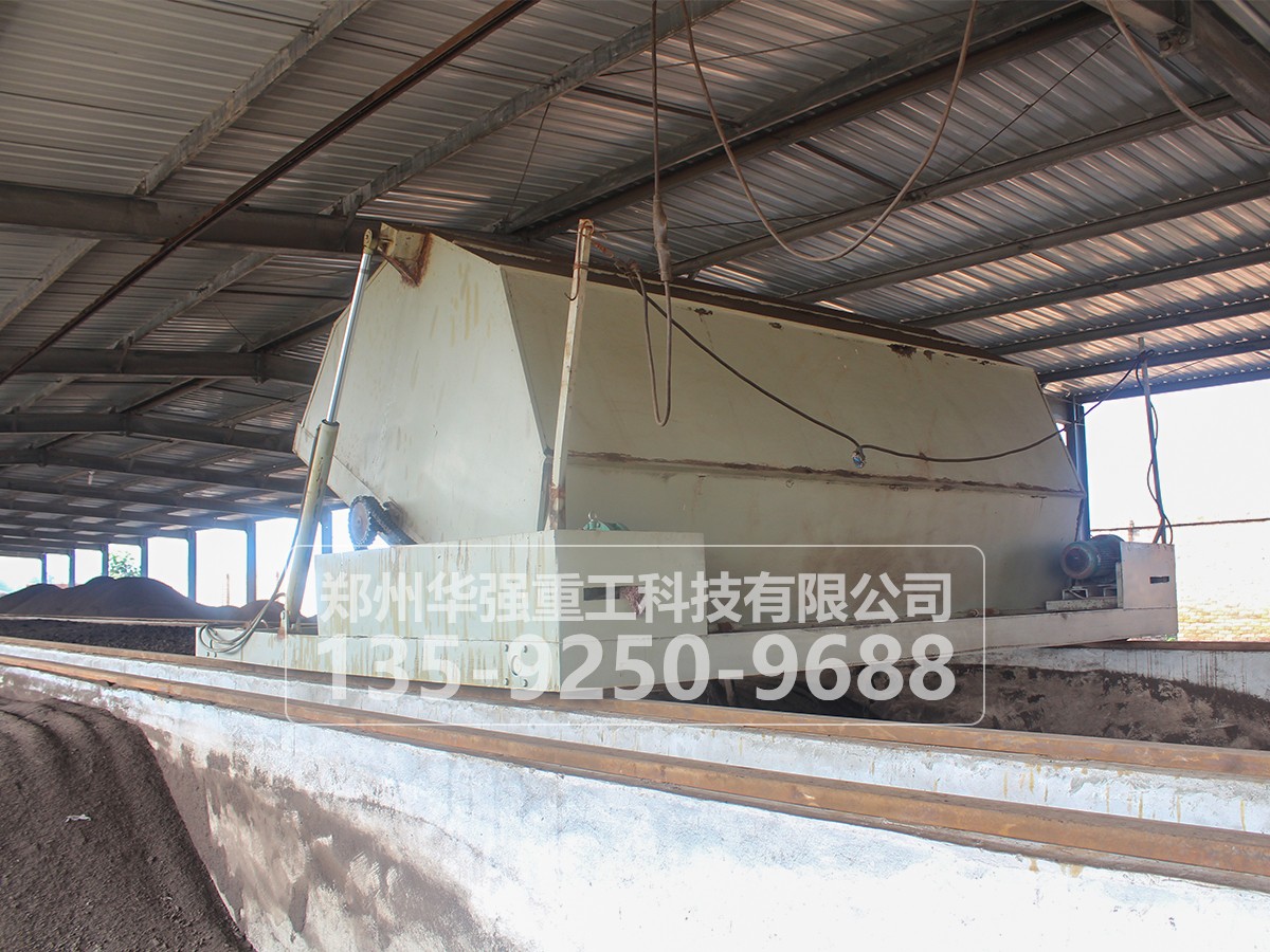  常見(jiàn)牛糞有機(jī)肥生產(chǎn)線